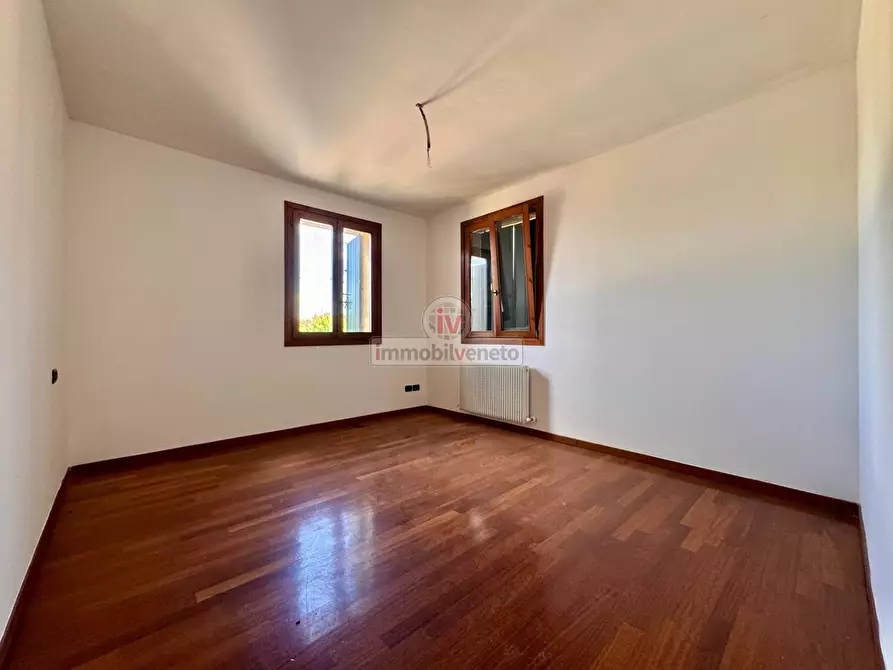 Immagine 5 di Appartamento in vendita  in VIA MASOTTO a Noventa Vicentina