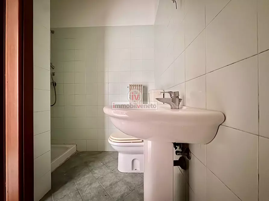 Immagine 7 di Appartamento in vendita  in VIA MASOTTO a Noventa Vicentina