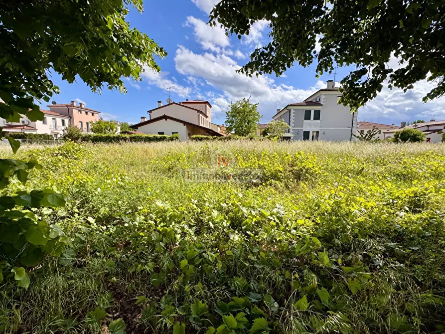 Immagine 3 di Terreno residenziale in vendita  in VIA ASIAGO a Noventa Vicentina