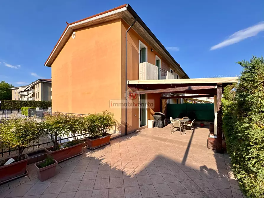 Immagine 6 di Villetta a schiera in vendita  in VIA PONTESPIN a Alonte