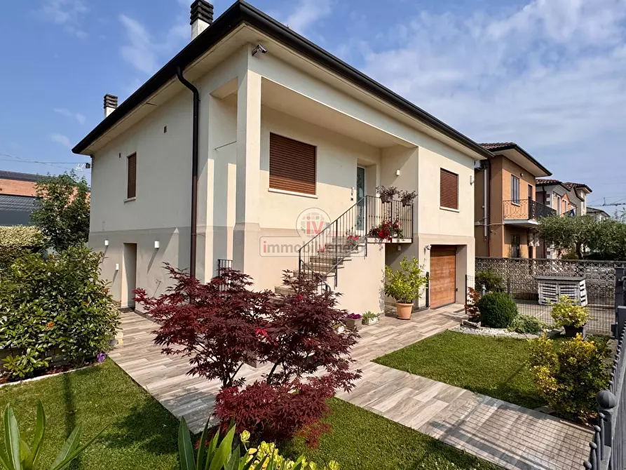 Immagine 1 di Casa indipendente in vendita  in VIA ROMA 52 a Alonte