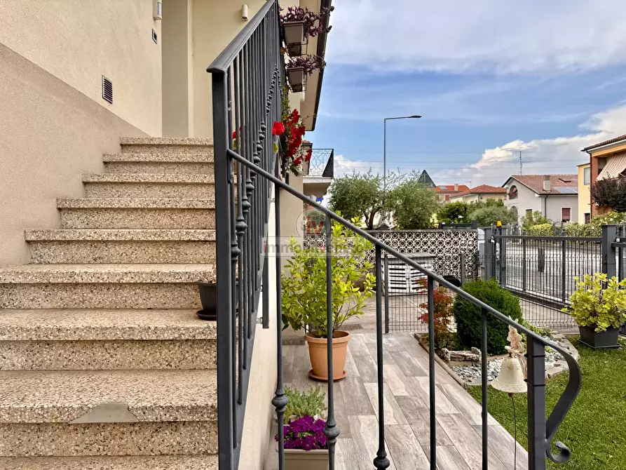 Immagine 10 di Casa indipendente in vendita  in VIA ROMA 52 a Alonte