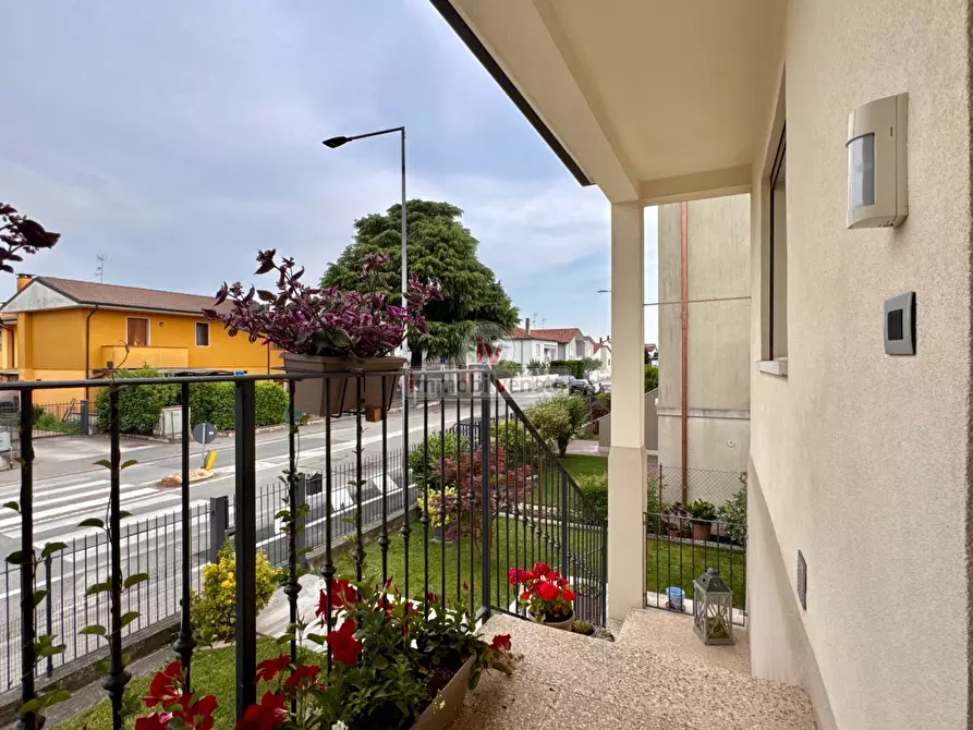Immagine 11 di Casa indipendente in vendita  in VIA ROMA 52 a Alonte