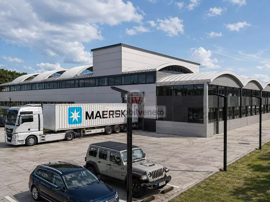 Immagine 1 di Capannone industriale in affitto  in VIA ORNA a Brendola