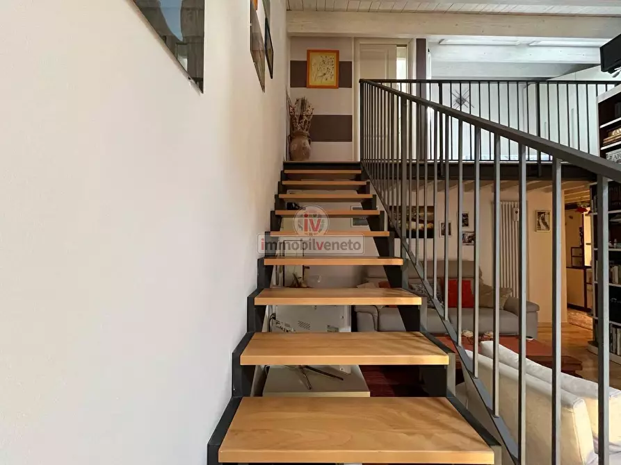 Immagine 12 di Appartamento in vendita  in PIAZZA MARCONI a Gambellara