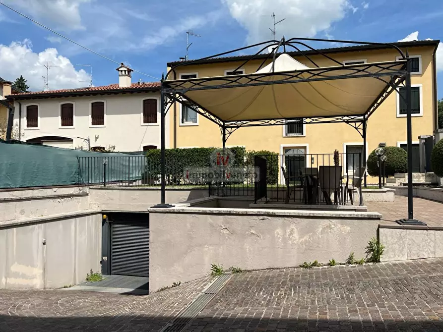 Immagine 19 di Appartamento in vendita  in PIAZZA MARCONI a Gambellara