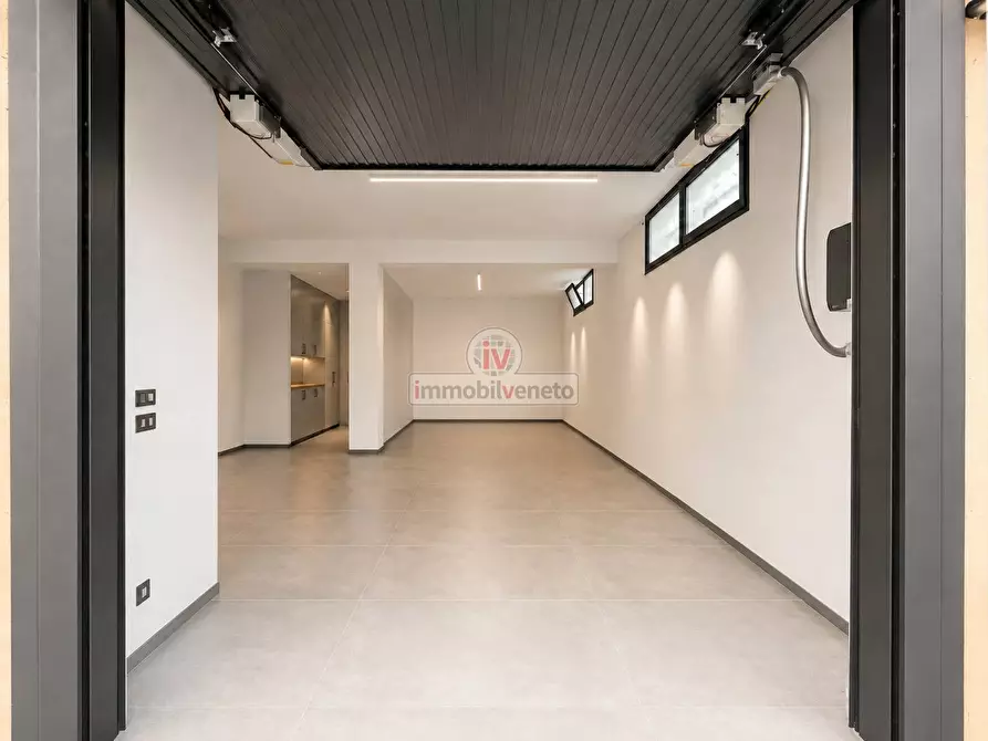 Immagine 35 di Casa indipendente in vendita  in VIA CANTARELLA a Brendola
