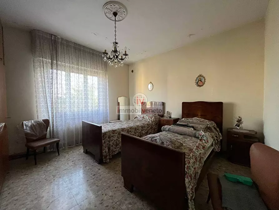 Immagine 15 di Casa indipendente in vendita  in VIA LOBBIA VICENTINA a Alonte