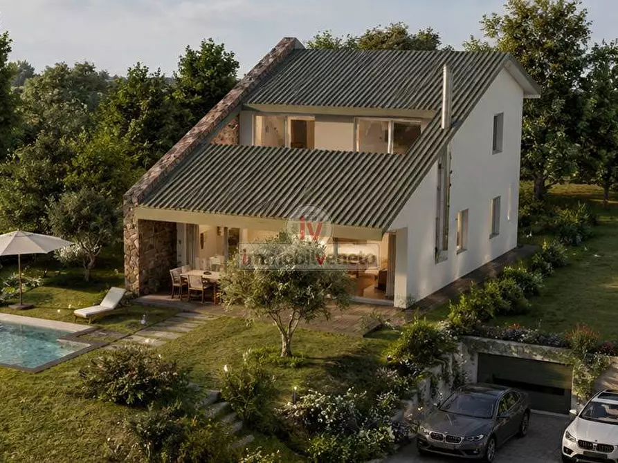 Immagine 1 di Casa indipendente in vendita  in VIA PIOVENE a Brendola