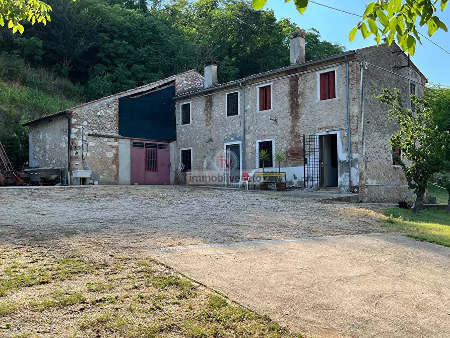 Immagine 2 di Casa indipendente in vendita  in VIA BORGOMALE a Brendola