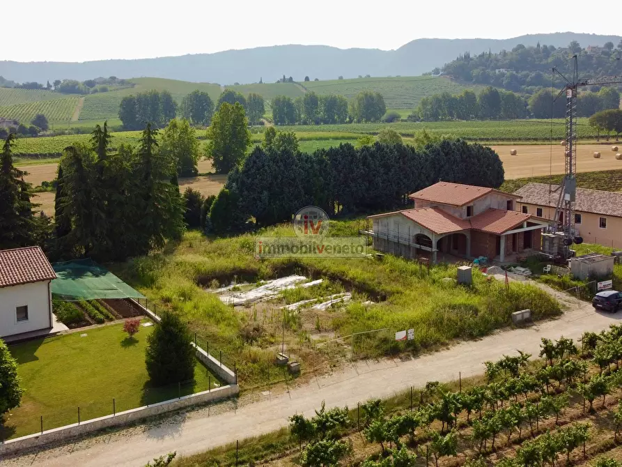 Immagine 3 di Terreno residenziale in vendita  in VIA MADONNA DEI PRATI a Brendola