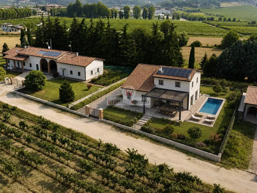 Immagine 1 di Terreno residenziale in vendita  in VIA MADONNA DEI PRATI a Brendola