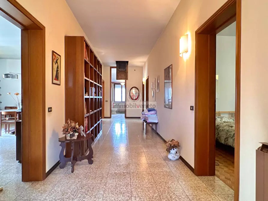 Immagine 9 di Casa indipendente in vendita  in PIAZZA XXV APRILE a Alonte
