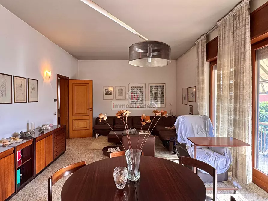 Immagine 10 di Casa indipendente in vendita  in PIAZZA XXV APRILE a Alonte