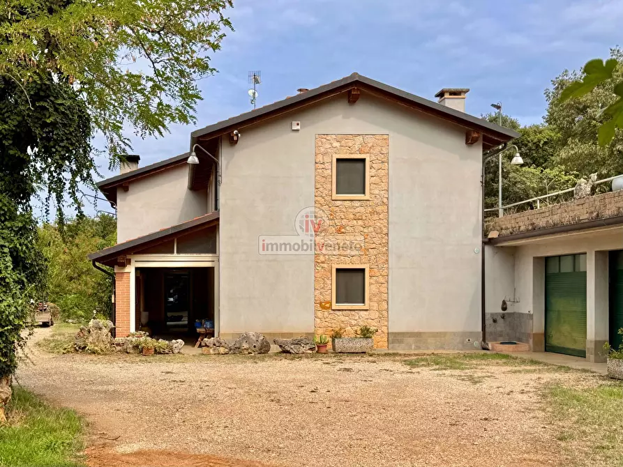 Immagine 3 di Casa indipendente in vendita  in VIA MOLINI a Alonte