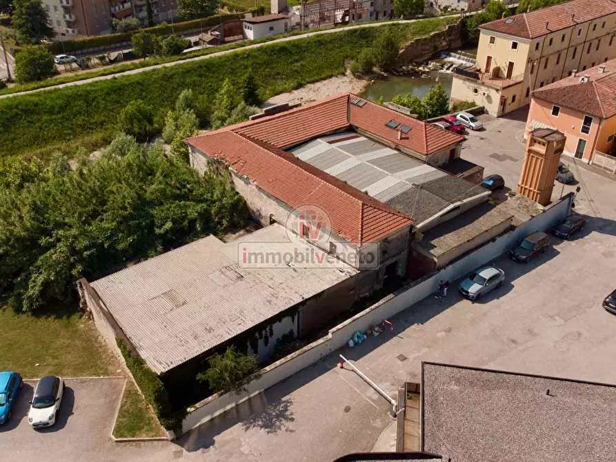 Immagine 4 di Negozio in vendita  in VIA MACELLO a Alonte