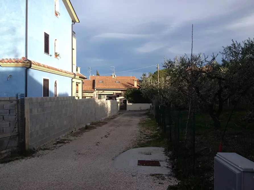Immagine 5 di Terreno residenziale in vendita  in VIA INCORONATA a Vasto
