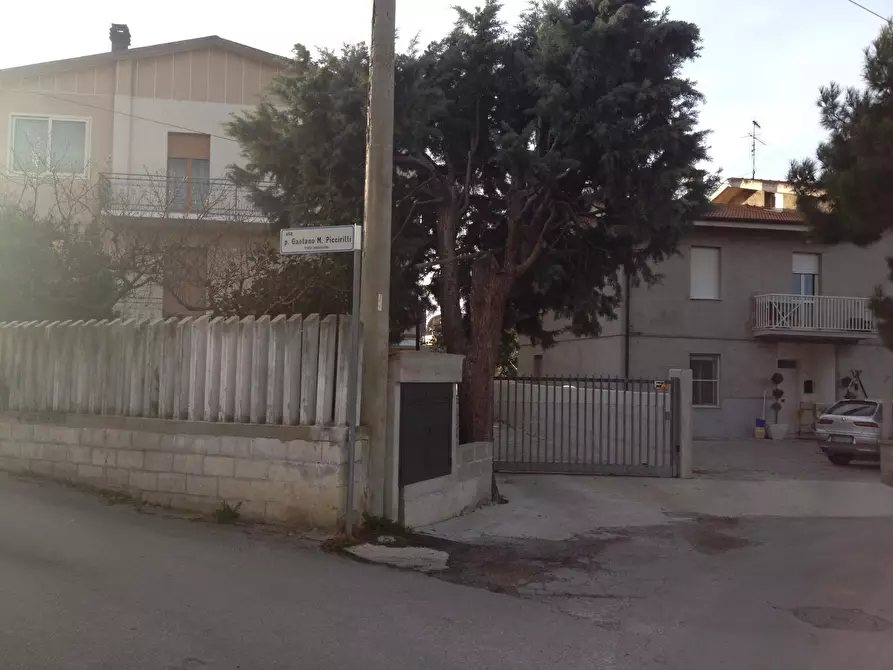 Immagine 7 di Terreno residenziale in vendita  in VIA INCORONATA a Vasto
