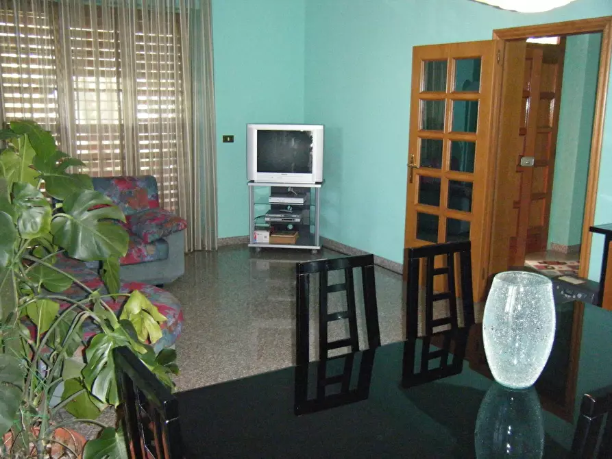 Immagine 5 di Villa in vendita  in PIANO CROCE a Pollutri