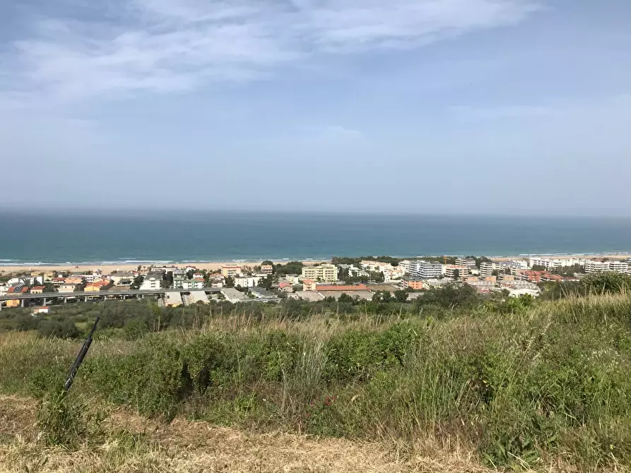 Immagine 1 di Terreno residenziale in vendita  in Via Montevecchio a Vasto