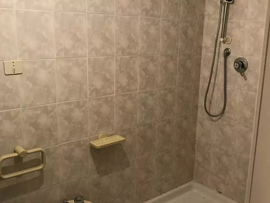 Immagine 12 di Casa semindipendente in vendita  in VIA SAN ROCCO 67 a Pollutri