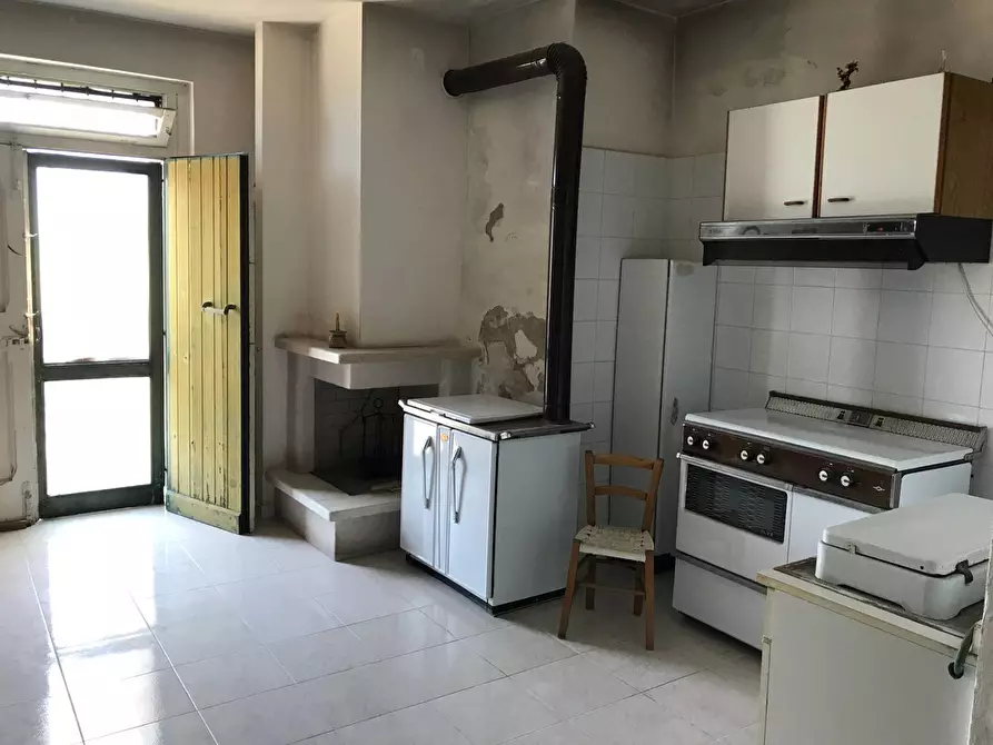 Immagine 13 di Casa semindipendente in vendita  in VIA SAN ROCCO 67 a Pollutri