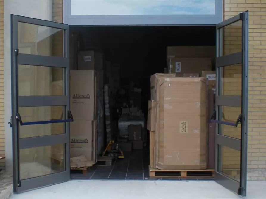 Immagine 30 di Locale commerciale   in SS 16 NORD a Vasto