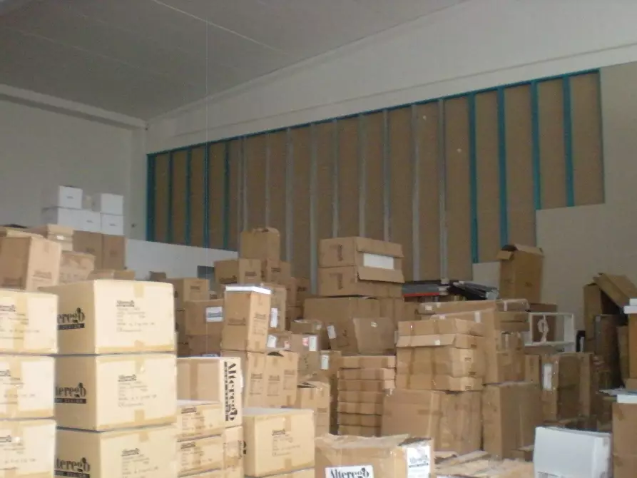 Immagine 31 di Locale commerciale   in SS 16 NORD a Vasto