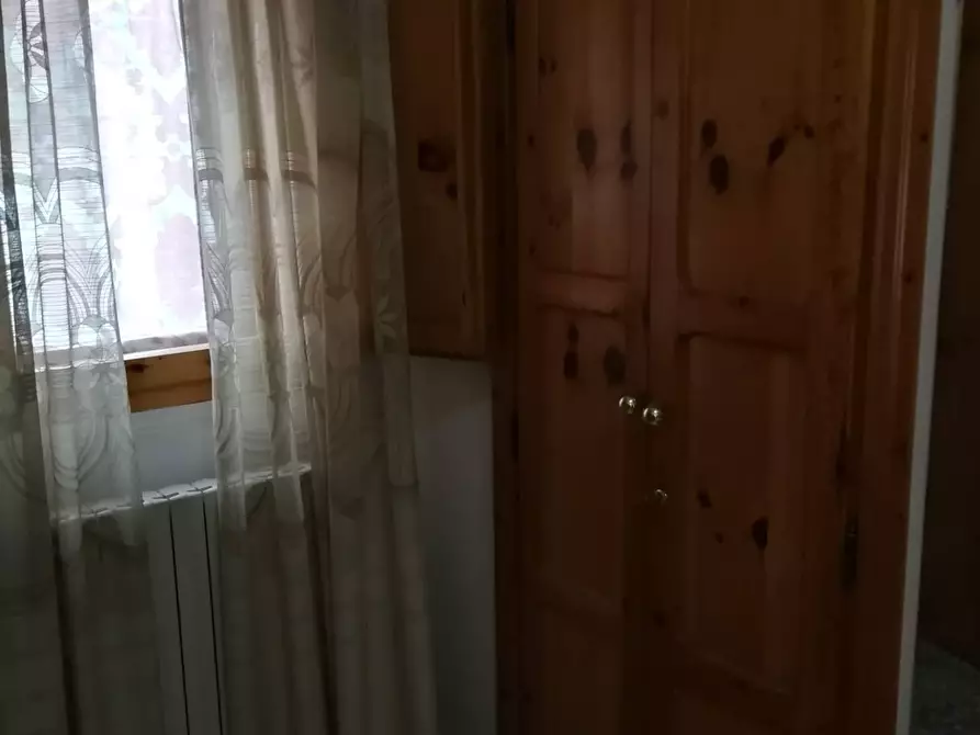 Immagine 8 di Casa semindipendente in vendita  in VIA CESARE BATTTISTI 5 a Montazzoli