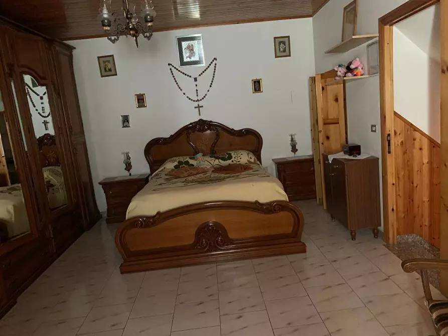 Immagine 16 di Casa semindipendente in vendita  in VIA CESARE BATTTISTI 5 a Montazzoli