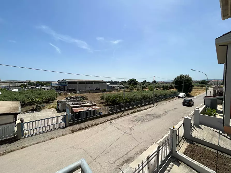 Immagine 12 di Villa in vendita  in VIA GARGHETA a San Salvo