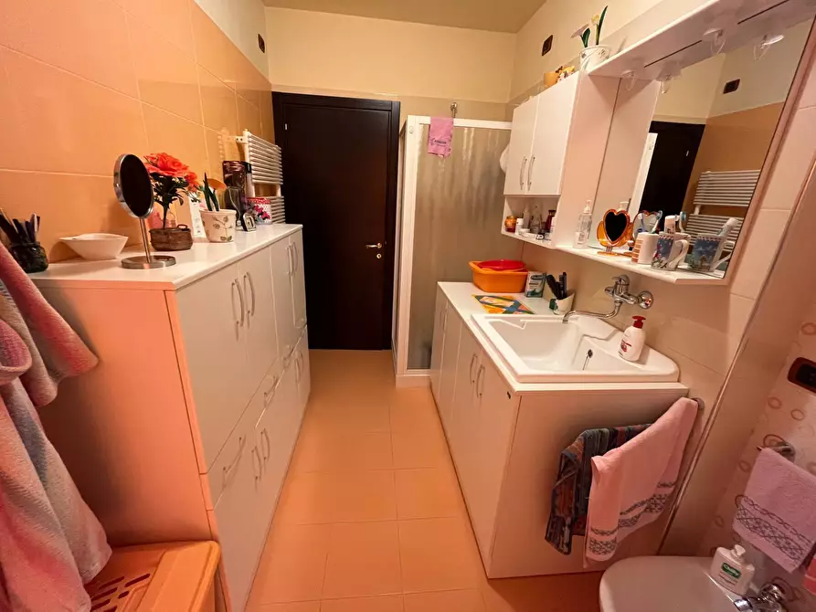 Immagine 14 di Villa in vendita  in VIA GARGHETA a San Salvo