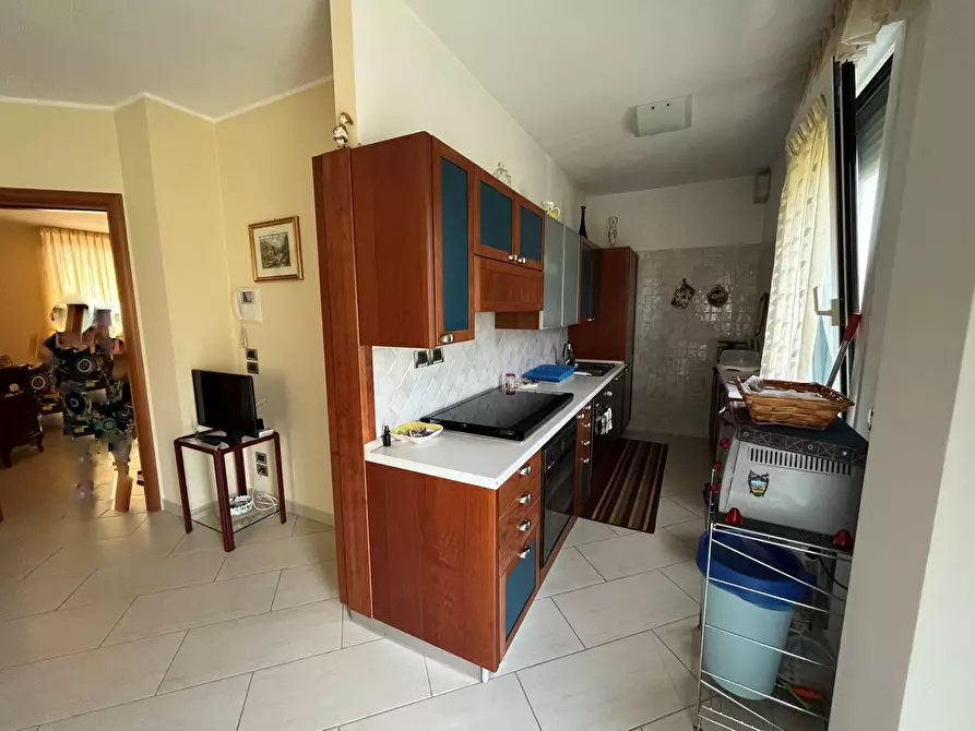 Immagine 7 di Villa in vendita  in VIA GARGHETA a San Salvo