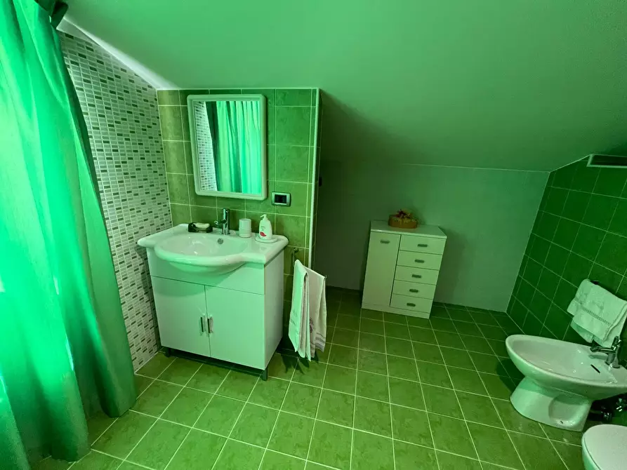 Immagine 34 di Villa in vendita  in VIA GARGHETA a San Salvo