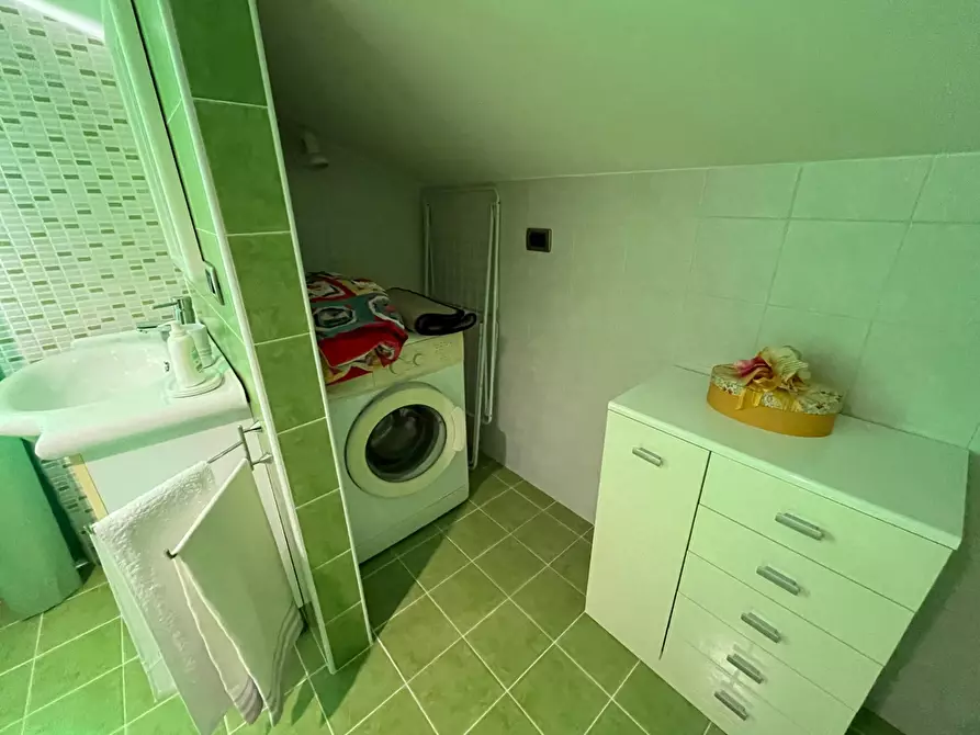 Immagine 36 di Villa in vendita  in VIA GARGHETA a San Salvo