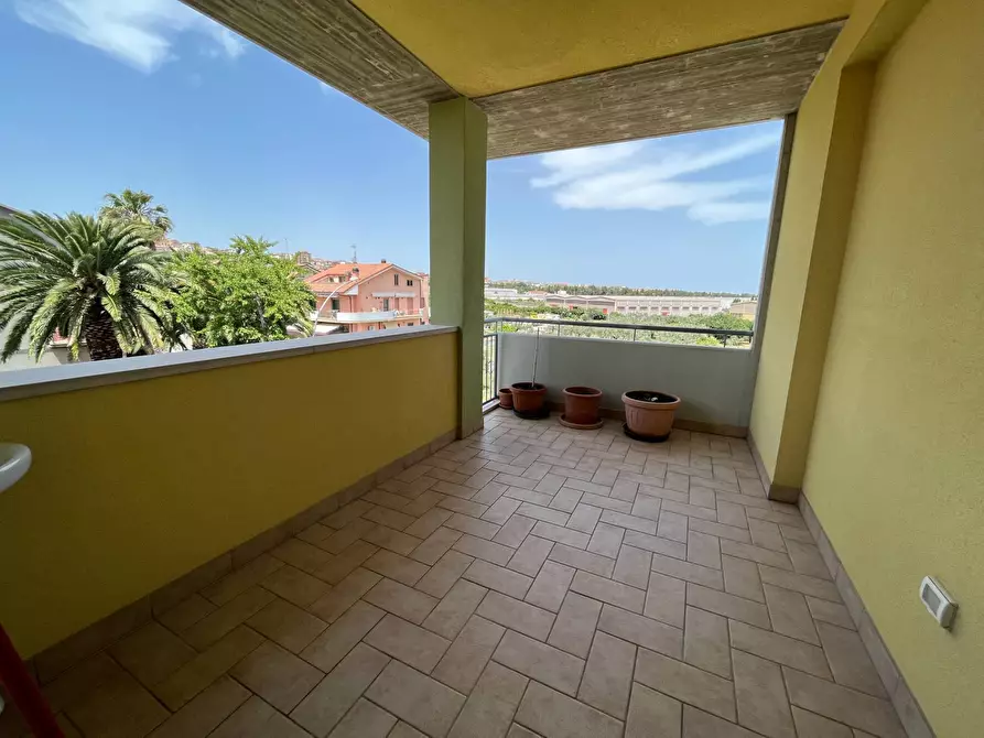 Immagine 43 di Villa in vendita  in VIA GARGHETA a San Salvo