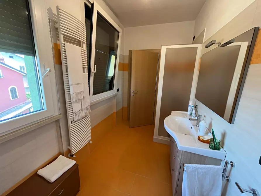 Immagine 44 di Villa in vendita  in VIA GARGHETA a San Salvo