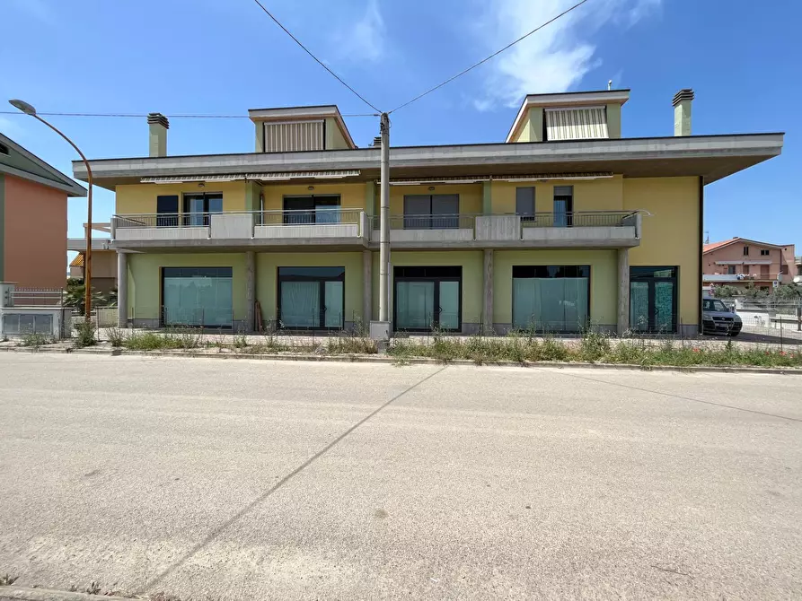 Immagine 61 di Villa in vendita  in VIA GARGHETA a San Salvo