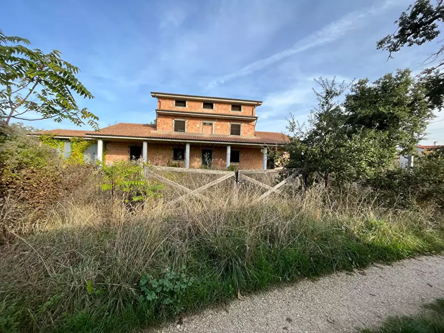 Immagine 2 di Casa indipendente in vendita  in VIA TRE CROCI a Pollutri