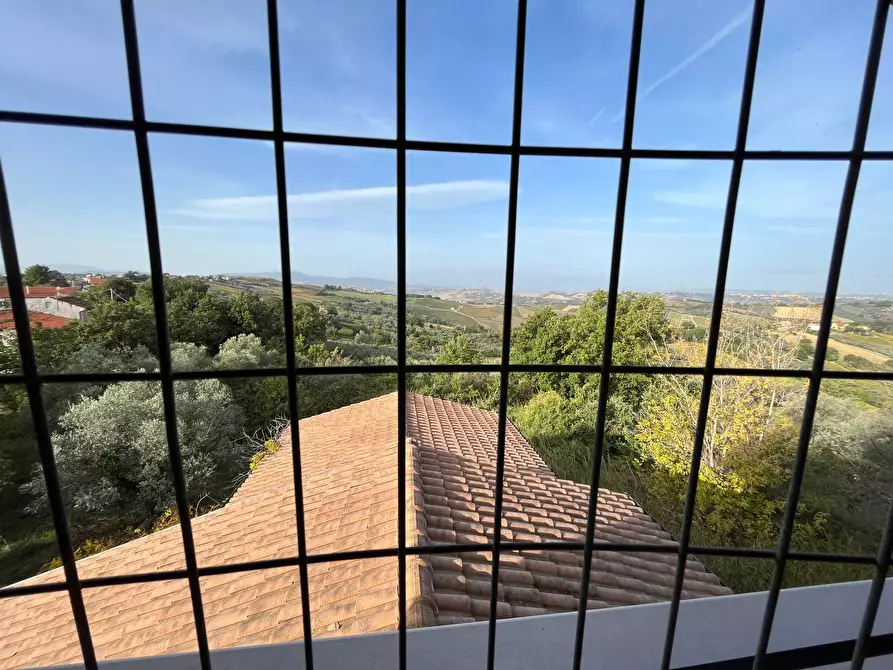 Immagine 12 di Casa indipendente in vendita  in VIA TRE CROCI a Pollutri