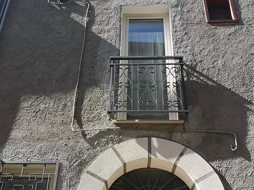 Immagine 4 di Casa semindipendente in vendita  in VIA SANT'ANTONIO ABATE VICO 1 a Tufillo