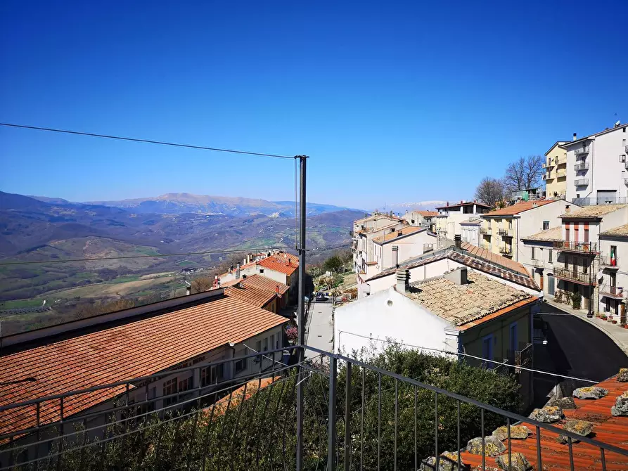 Immagine 22 di Casa semindipendente in vendita  in VIA SANT'ANTONIO ABATE VICO 1 a Tufillo