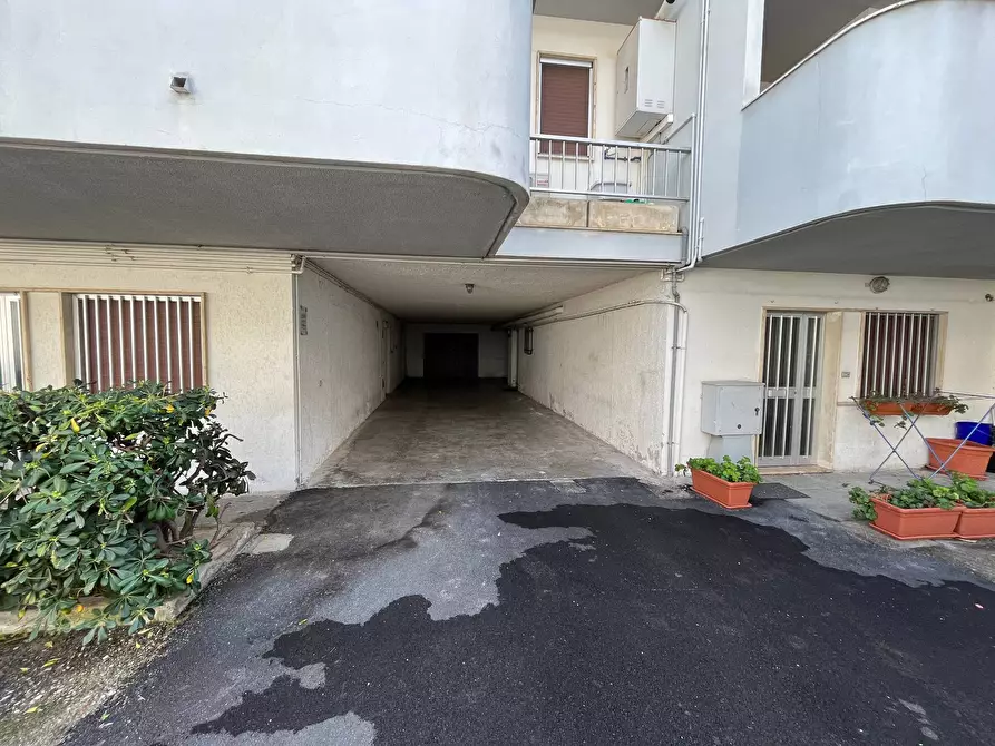 Immagine 32 di Casa indipendente in vendita  in VIA LIBECCIO a Vasto