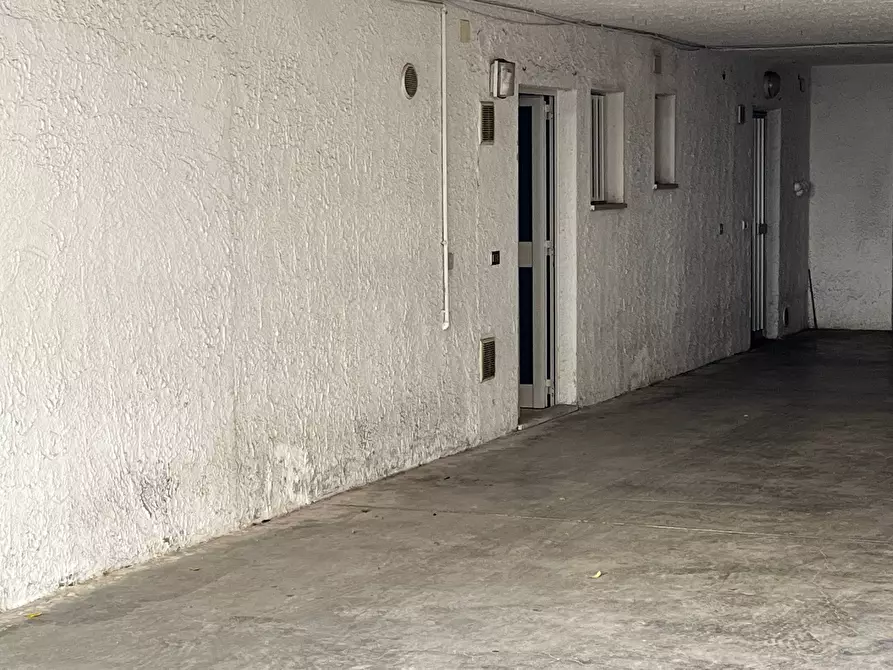 Immagine 33 di Casa indipendente in vendita  in VIA LIBECCIO a Vasto