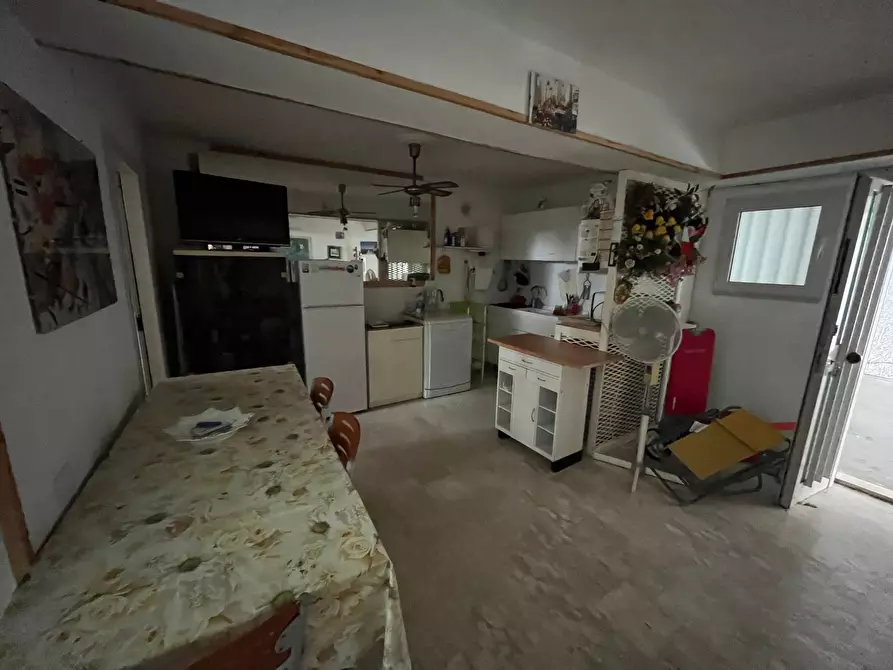 Immagine 3 di Casa indipendente in vendita  in VIA LIBECCIO a Vasto