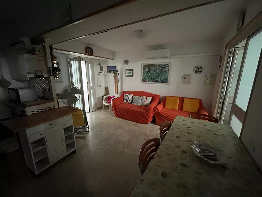 Immagine 2 di Casa indipendente in vendita  in VIA LIBECCIO a Vasto