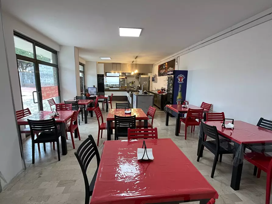 Immagine 7 di Agriturismo in vendita  in VIA MAGELLANO a San Salvo