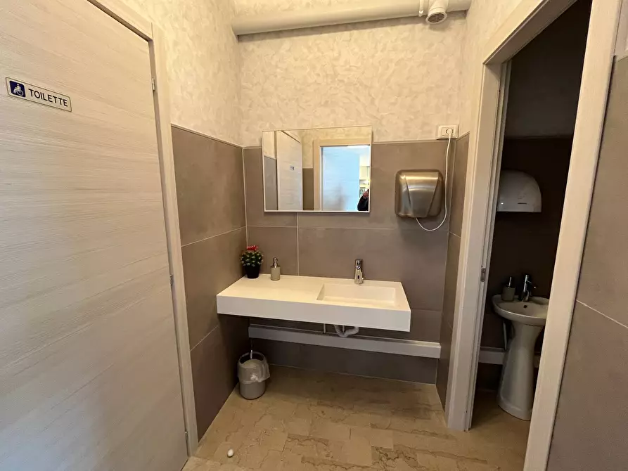 Immagine 14 di Agriturismo in vendita  in VIA MAGELLANO a San Salvo