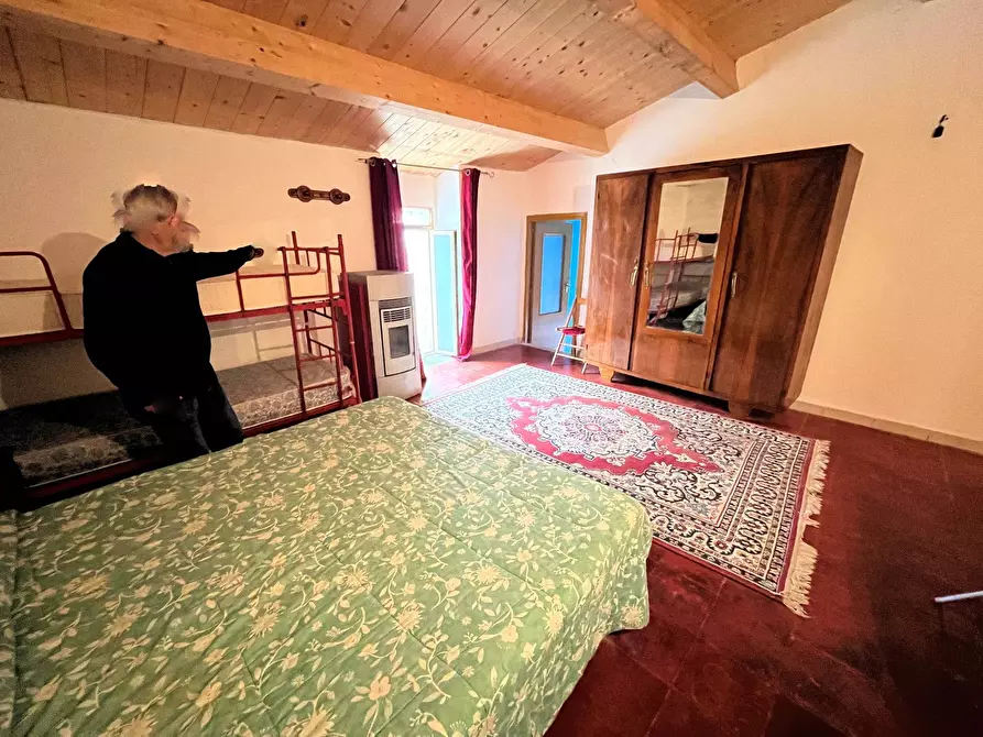 Immagine 9 di Casa semindipendente in vendita  in VIA GIARDINO 10 a Guilmi