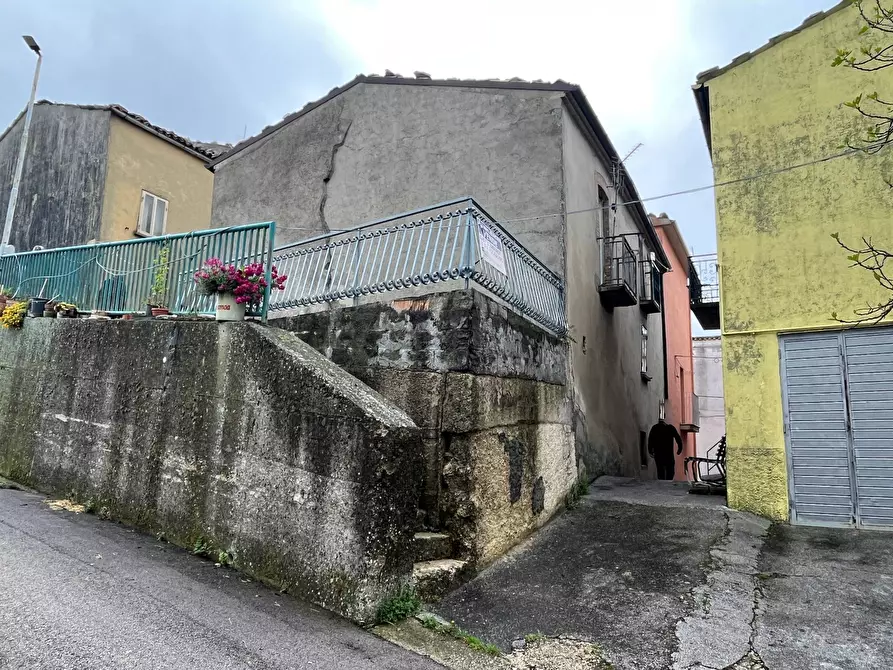 Immagine 20 di Casa semindipendente in vendita  in VIA GIARDINO 10 a Guilmi